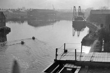 PHOTO  CHESHIRE 1962 NORTHWICH SOUTHWARDS ON RIVER WEAVER