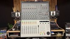 Focusrite 2802 Analogue
