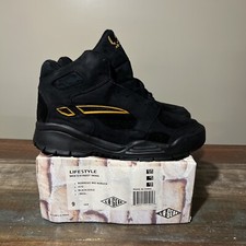 Men Size 9 Vintage LA Gear