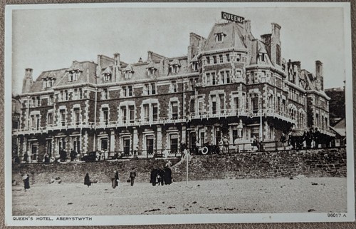 Aberystwyth queen hotel - queen's,
