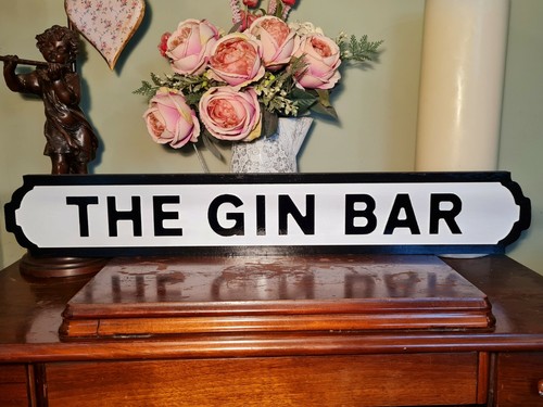 The gin bar - gin,
