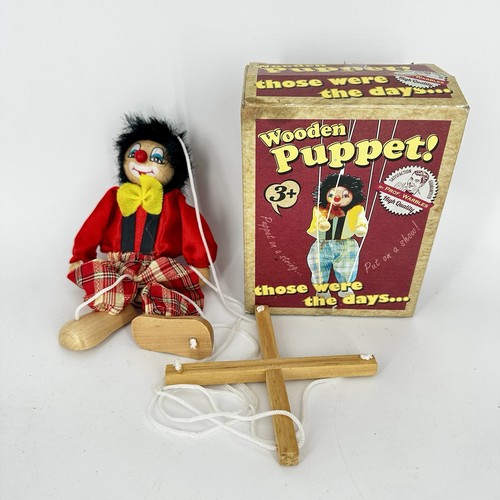 Wooden puppet clown string - clown,