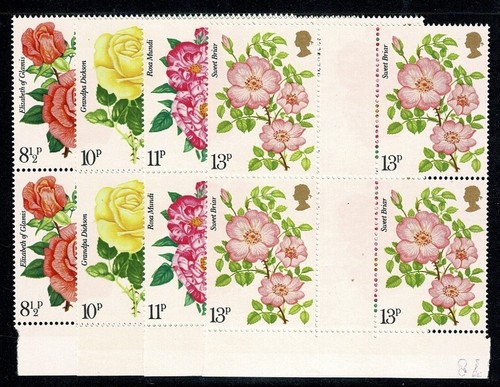 1976 roses gutter pair - roses., blocks