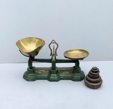 Vintage Day & Millward Balance Cast Iron Weighing Scales Kitchen Shop & Weights