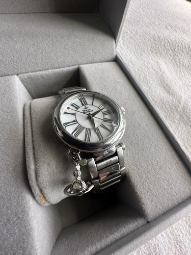 Vivienne westwood mother - vivienne,