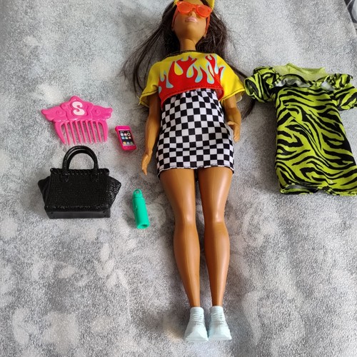 Barbie curvy doll with - curvy,