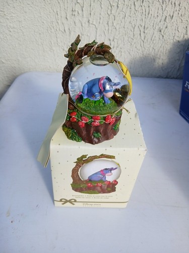 Disney store eeyore winnie - disney,