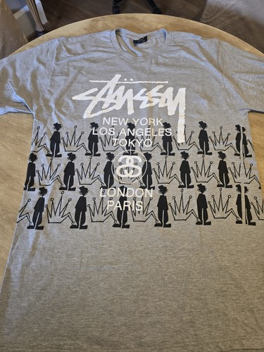 Stussy world tour tshirt - stussy,