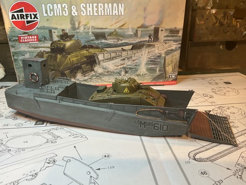 Airfix lcm iii - airfix, landing