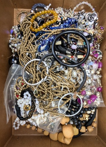 Vintage costume jewellery job - costume,