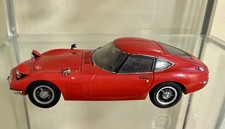 Ebbro I/24 Scale Toyota 2000