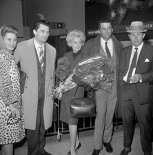 Entertainment - Ian Hendry -