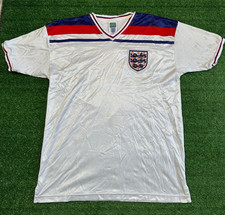 England FC Retro 1982 Score