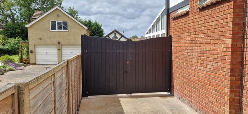 Double gates new - gates,