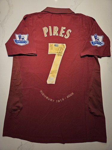 Robert pires signed - robert,