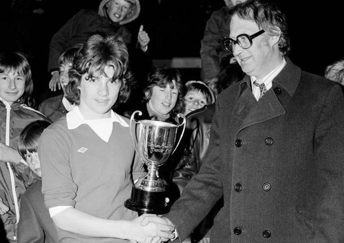 Football long buckby under - long, under-15