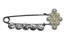 New Diamante Pearl Kilt Pin