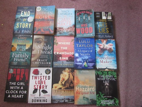 Various thrillers paperbacks