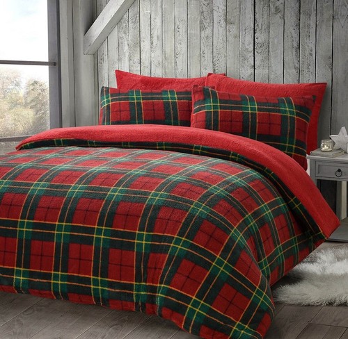 Red teddy tartan - tartan, duvet