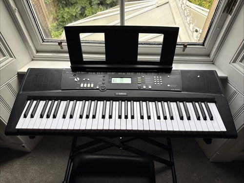Yamaha 220 digital piano - yamaha,