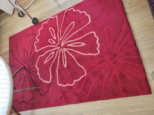 Dunelm large man - rug,