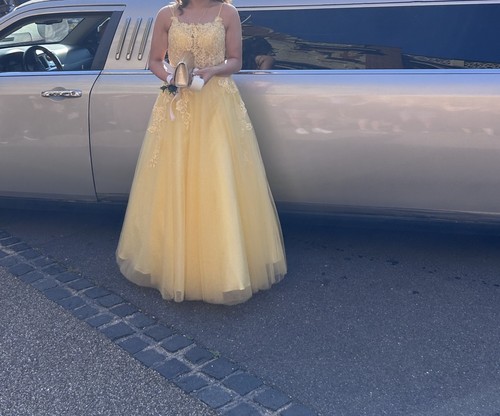 Beautiful yellow prom - beautiful,