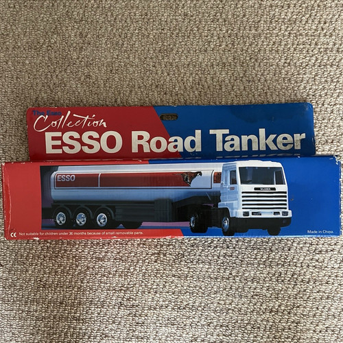 Esso road tanker - tanker, truck