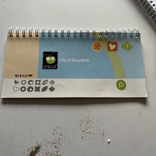 Cricut cartridges booklet - cartridges,