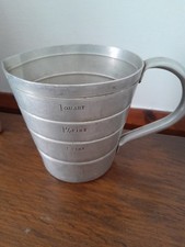 Vintage "Swan Brand" 2pt. Measuring Jug - Measures in Pints & Ounces.
