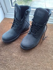 Mens Levi UK Size 9 boots