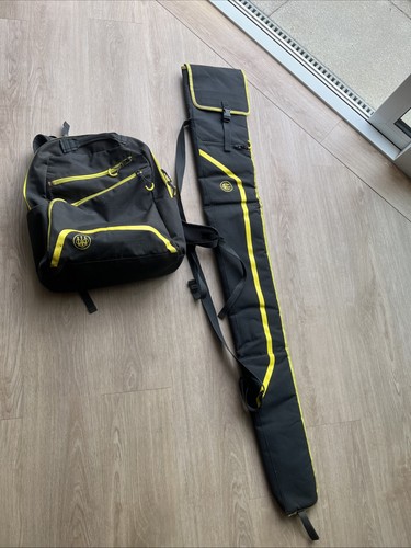 Beretta bag and matching gun - and,