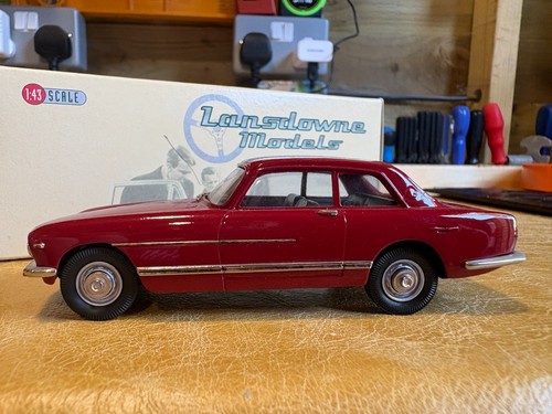 Bristol 411 series 1973 in - 411,