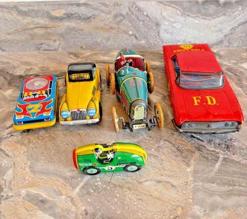 Ze106 collection of tin - ze106:,