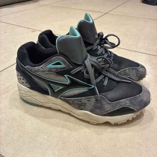Black grey mizuno contender - grey,