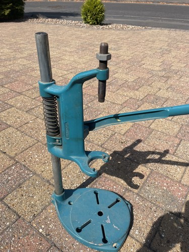 Black decker drill stand - &, /