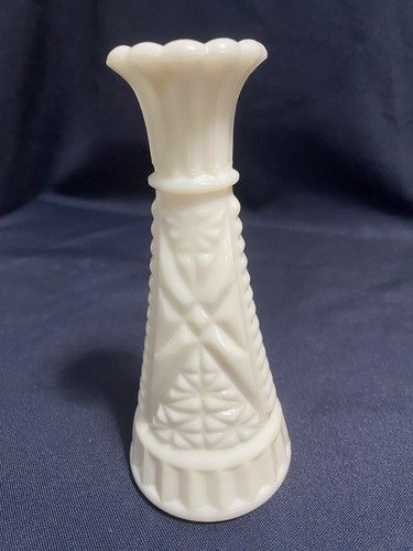 Vintage milk glass vase - vase, 6-inch