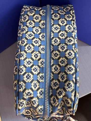 Liberty medium wash bag - medium, in