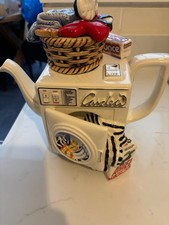 Cardew Design Tiny Teapot -