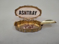 Vintage Brass Pocket /Handbag Ashtray With Sprung Cigarette Rest