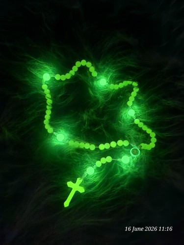 Glow the dark roman - glow, in