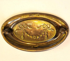 Brass oval plate ribbon handle