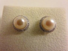 Diamond Pearl Dangling