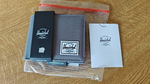 New with tags herschel roy - with,
