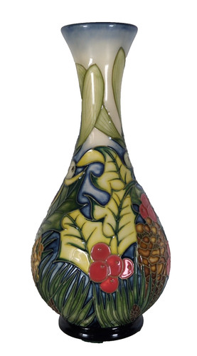Moorcroft holly mistletoe - holly,