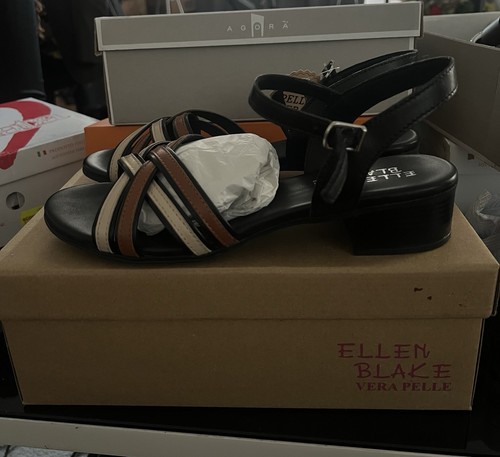Ladies sandals size made - 7,