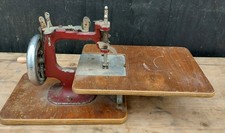 Vintage Essex 1950s  Miniature