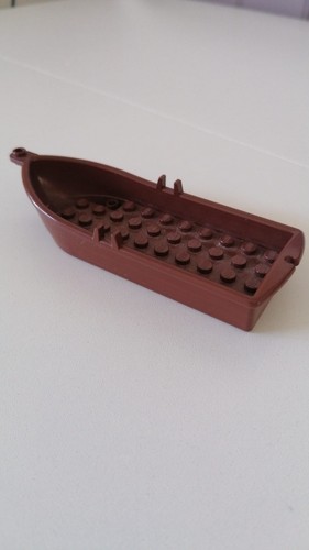 Lego rowing boat with oar - rowing,