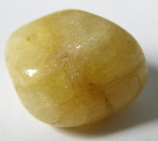 LOVELY GOLDEN BERYL or HELIODOR TUMBLESTONE - 1.7 x 1.5  cms 4.85 gms  #7