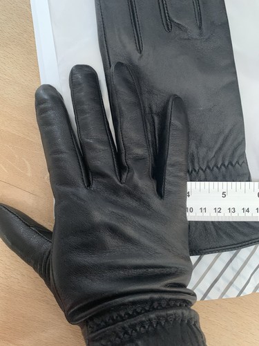 Luxury black sheepskin gloves - black,