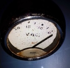 Early Window Lit 2" Cream